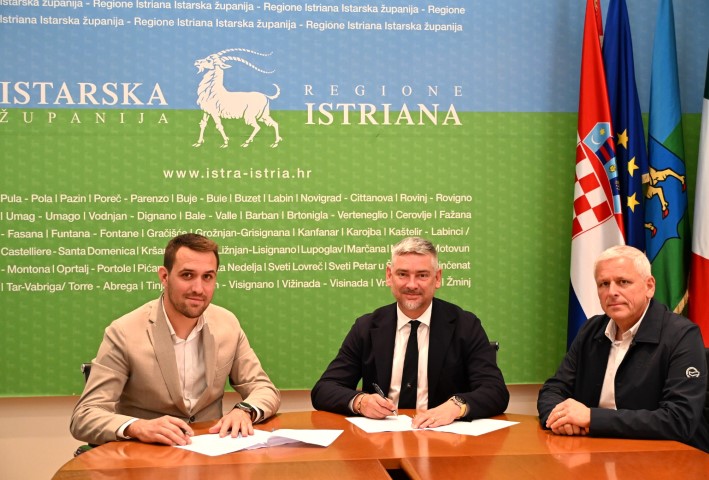 Istarska županija sufinancira 19. Dane mladog maslinovog ulja - XIX Giornate dellʼolio dʼoliva novello u Vodnjanu   